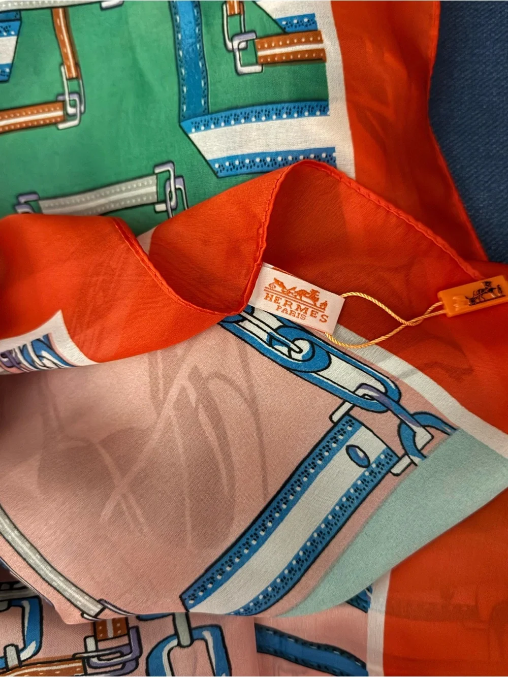 Luxury 100% silk long scarf, wrap Multicolor Patterned horse-carriage new